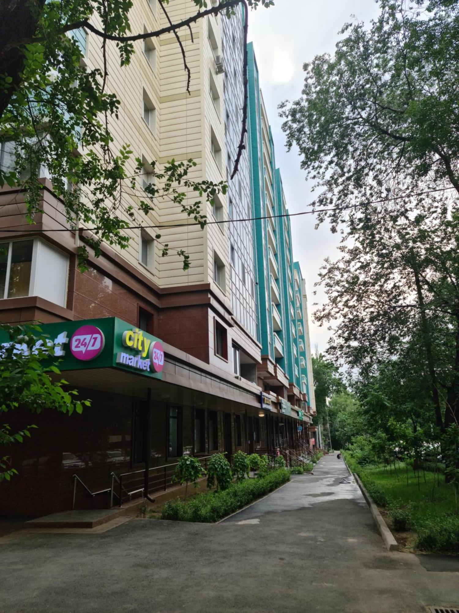 Новый Жк В Самом Центре Города Almaty Eksteriør billede